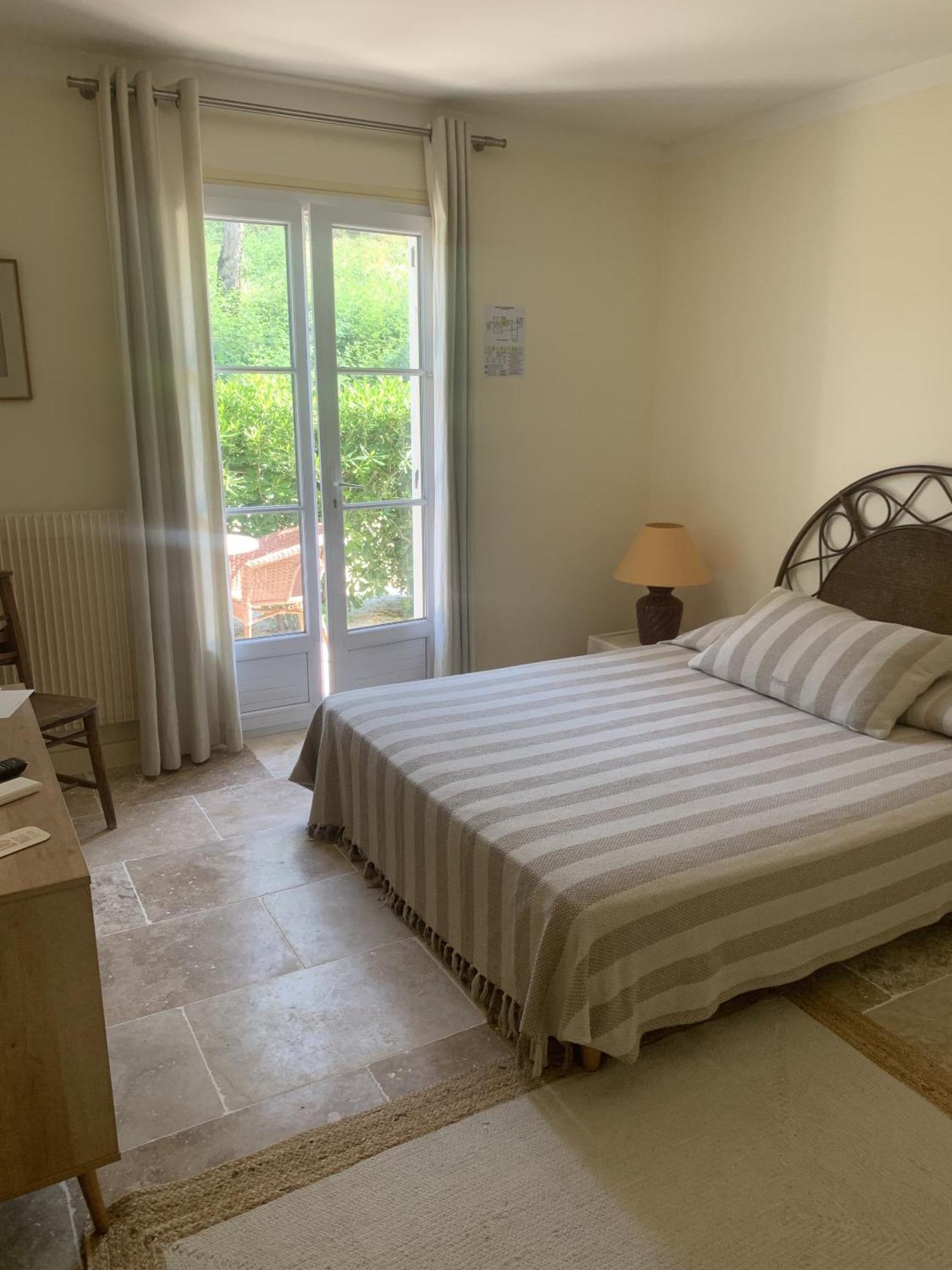Hotel La Boulangerie Grimaud Δωμάτιο φωτογραφία